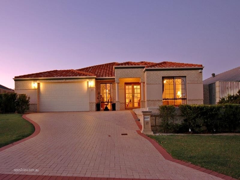 17 Avondale Court, Mindarie WA 6030