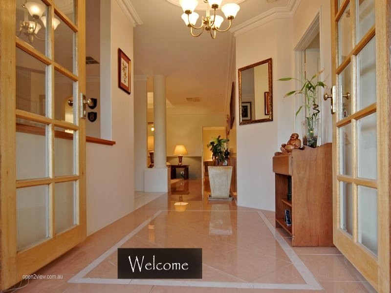 17 Avondale Court, Mindarie WA 6030