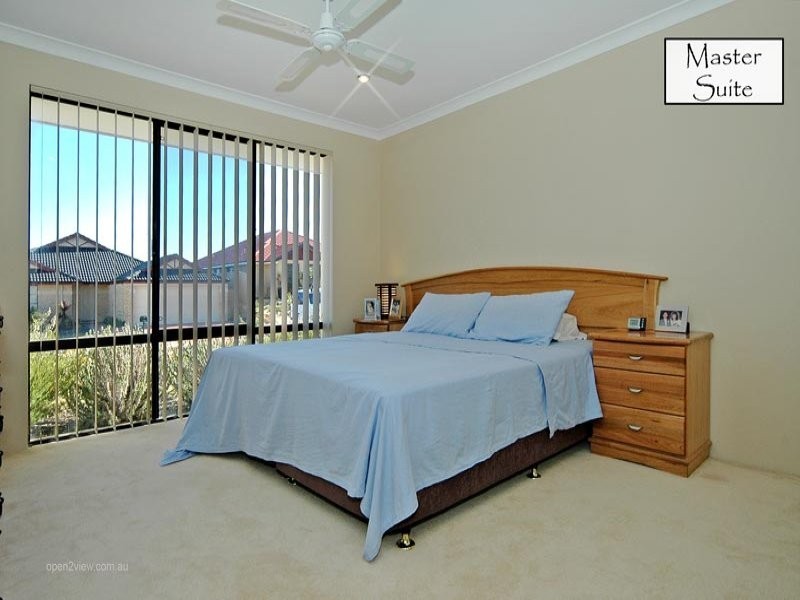 16 Vanderlin Crescent, Ridgewood WA 6030