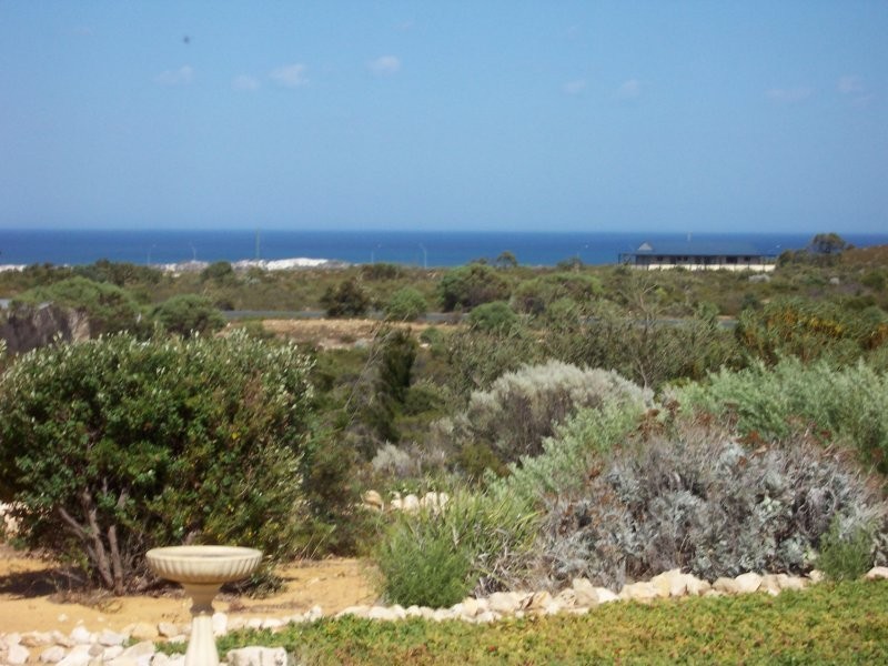 14 The Ridge, Lancelin WA 6044