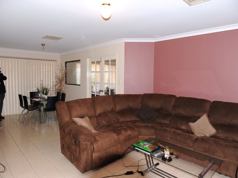 56 Narrien Loop, Hocking WA 6065