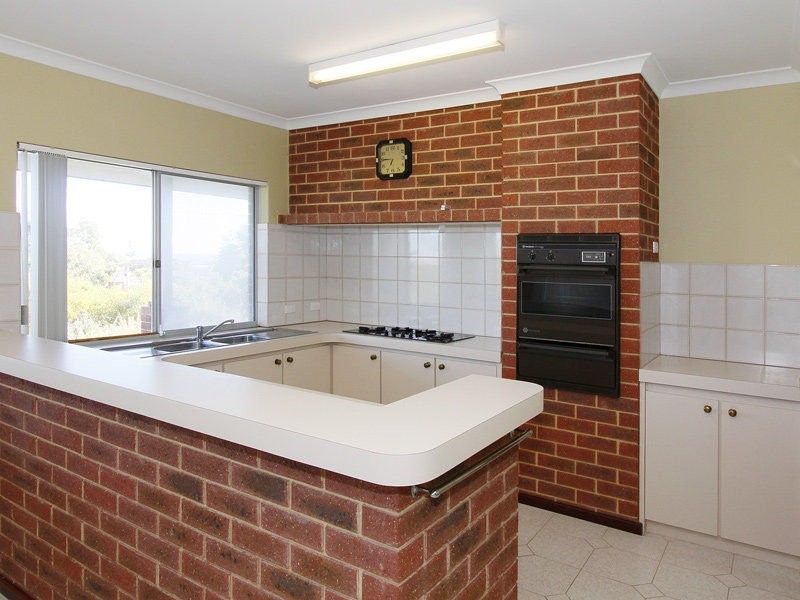 4 Burt Street, Quinns Rocks WA 6030