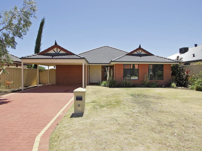 16 Tidworth Elbow, Butler WA 6036
