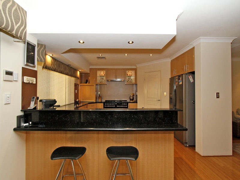 13 Venice Entrance, Iluka WA 6028