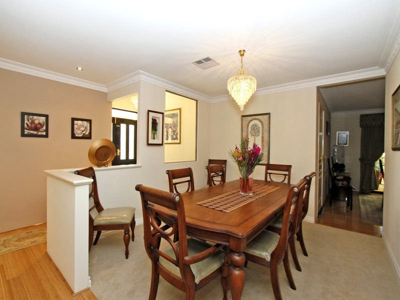 13 Venice Entrance, Iluka WA 6028