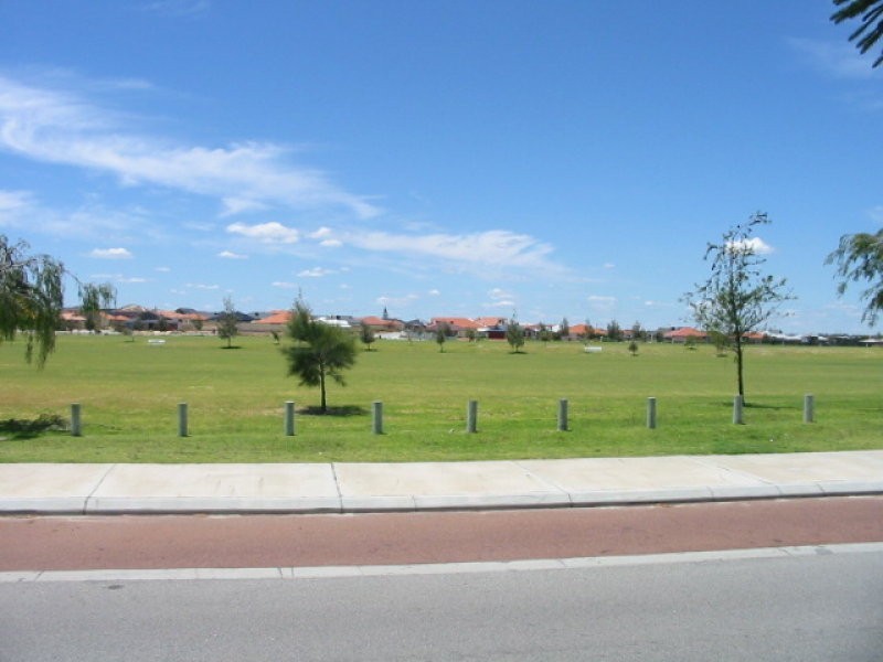 181 Santa Barbara Parade, Quinns Rocks WA 6030