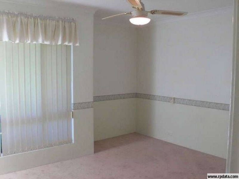 5 Woollybrush Place, Bibra Lake WA 6163