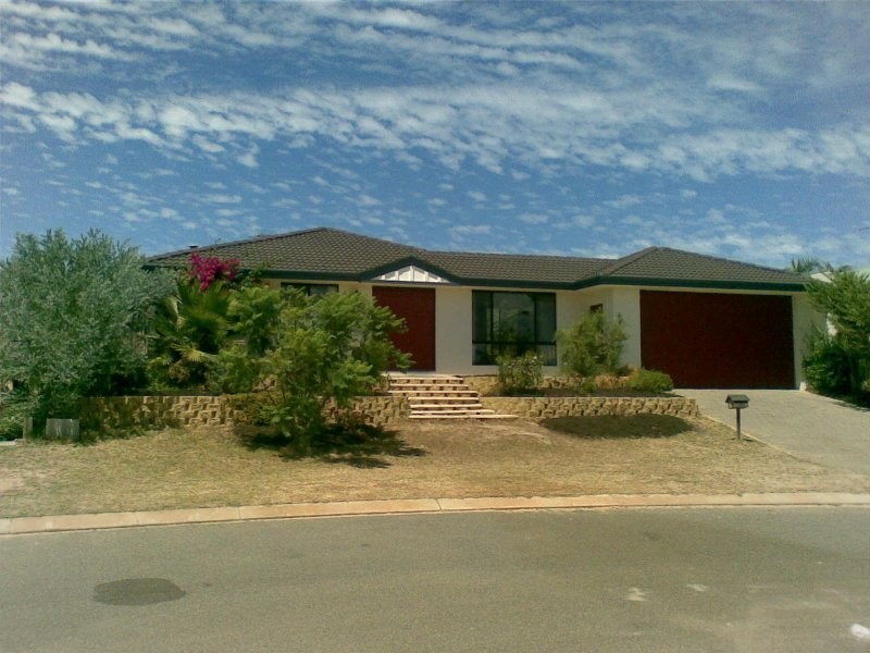 10 Ailsacraig Ramble, Kinross WA 6028