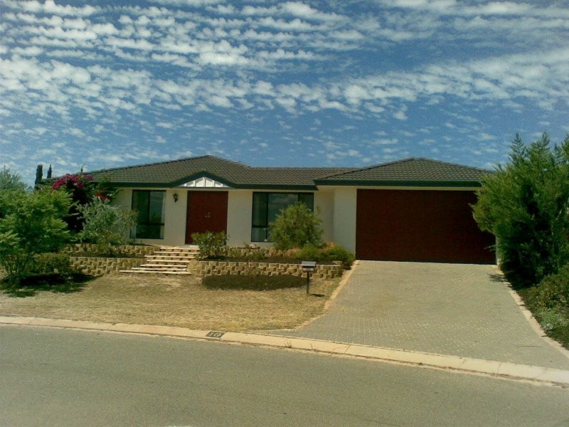 10 Ailsacraig Ramble, Kinross WA 6028