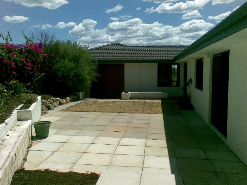 10 Ailsacraig Ramble, Kinross WA 6028