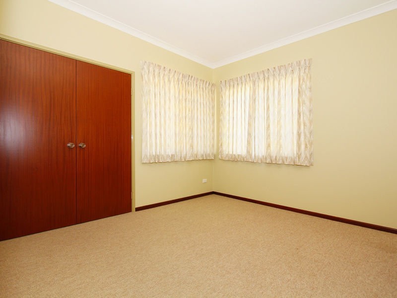 1/4 Burt Street, Quinns Rocks WA 6030