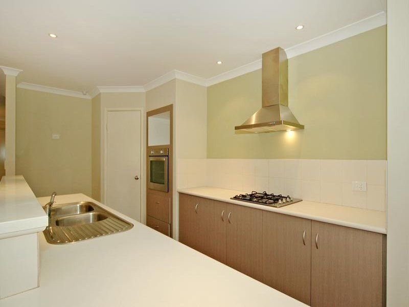 5 Irma Way, Butler WA 6036