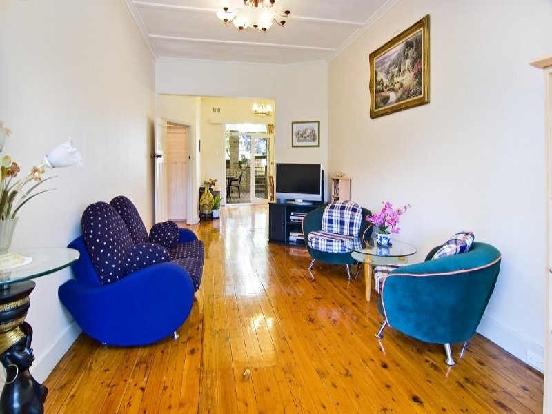 1 Lone Pine Avenue, Chatswood NSW 2067