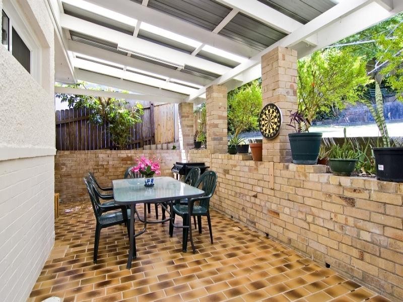 1 Lone Pine Avenue, Chatswood NSW 2067