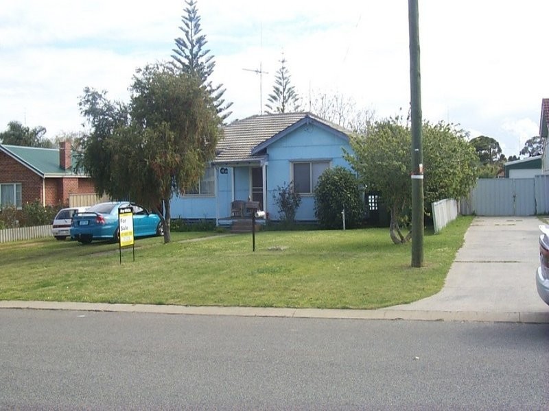 12 Bandak Road, Bunbury WA 6230