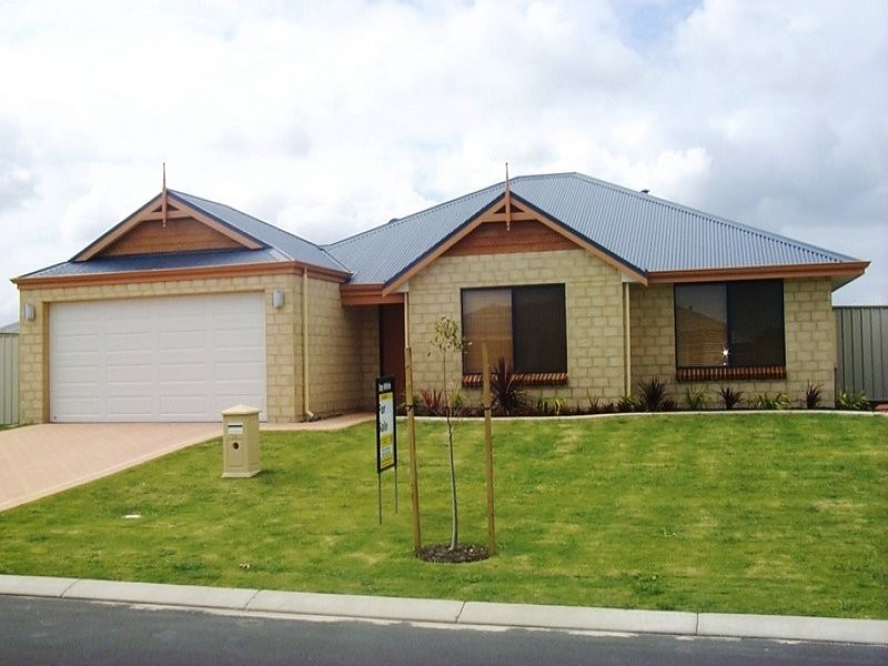 31 Grandite Fairway, Australind WA 6233