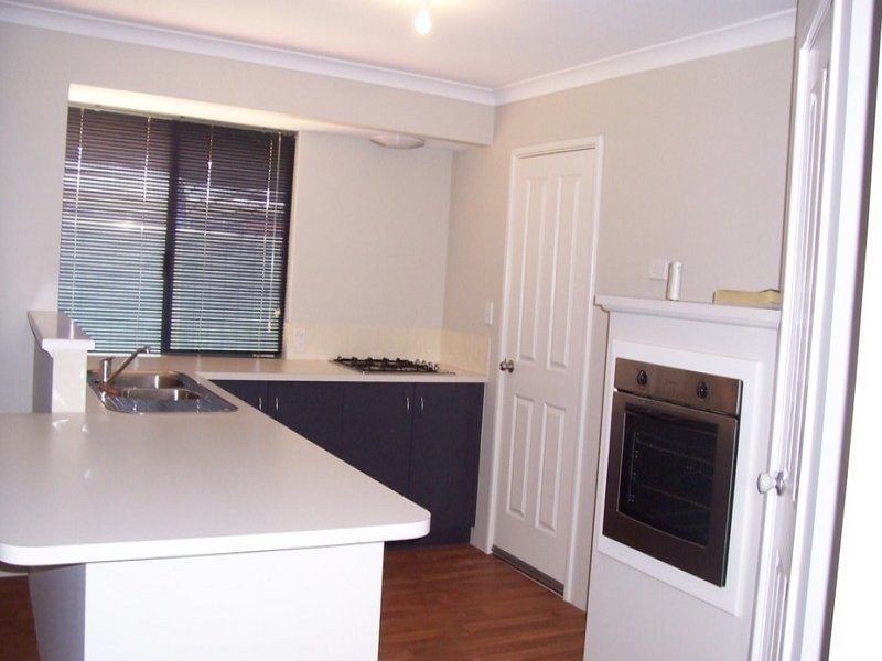 5 Vaughans Way, Australind WA 6233