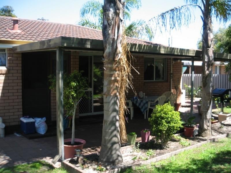 5 May Place, Eaton WA 6232