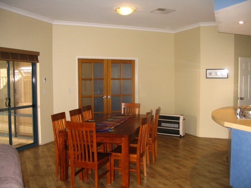 27 Daablone Vista, Dalyellup WA 6230