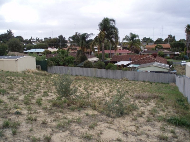 8 Leedshill Way, Australind WA 6233