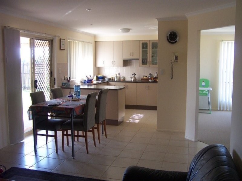 17 Mary Fox St, Innes Park QLD 4670