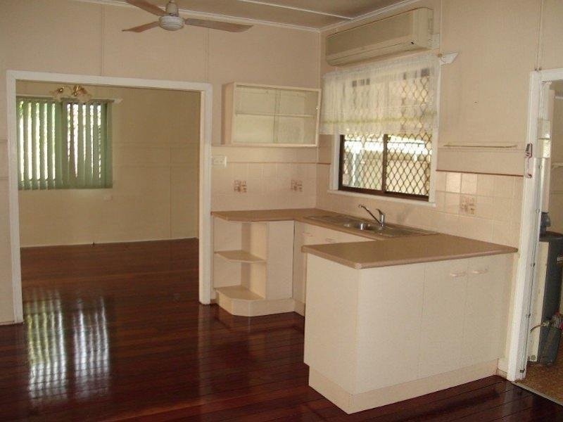 18 Parker Street, Bundaberg QLD 4670