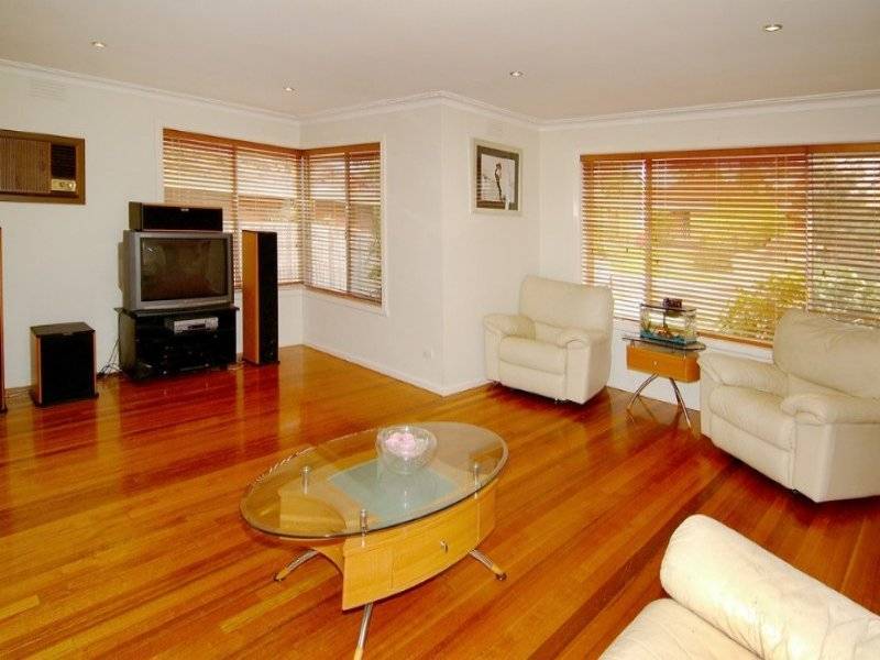 9 Darren Avenue, Bundoora VIC 3083