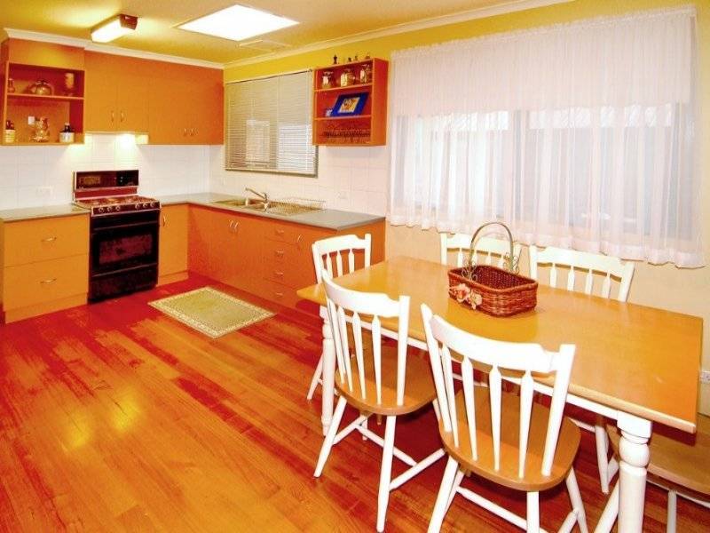 14 Latrobe Avenue, Bundoora VIC 3083