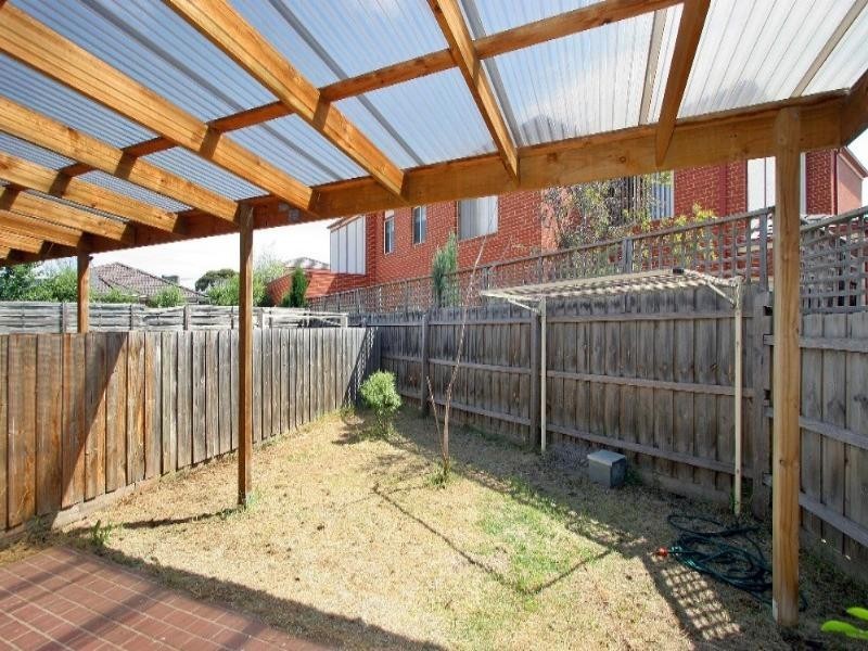 4A Benjamin Close, Bundoora VIC 3083