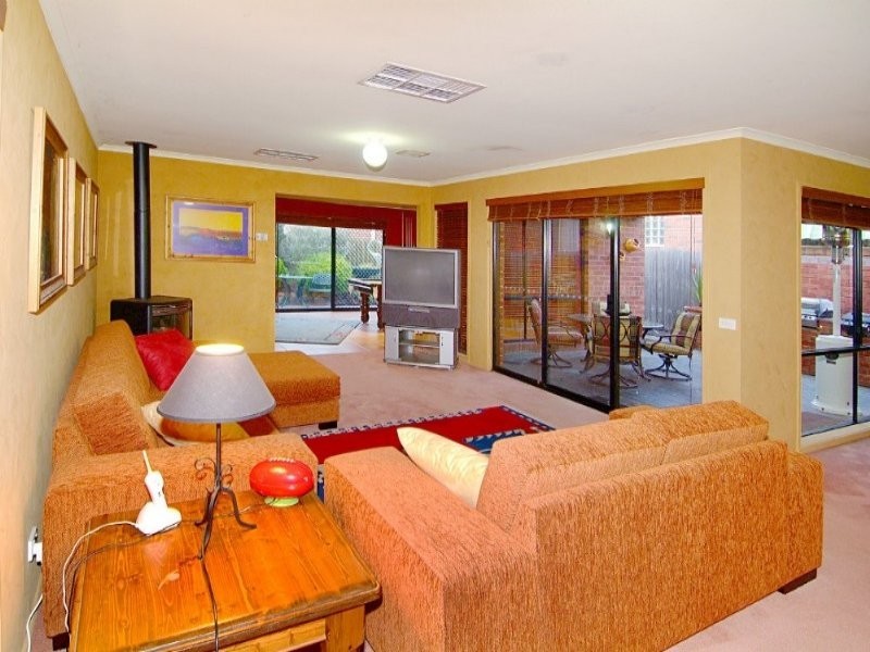 3 Moonstone Walk, Bundoora VIC 3083