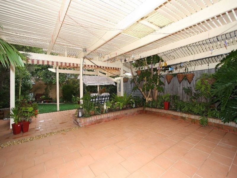 3 Tenterden Place, Mill Park VIC 3082