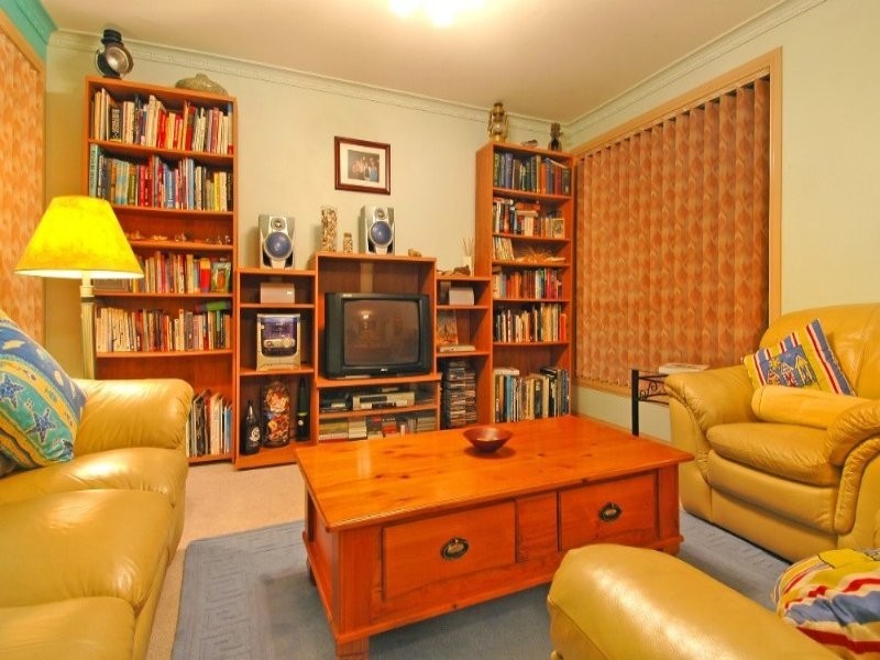 7 Moonstone Walk, Bundoora VIC 3083