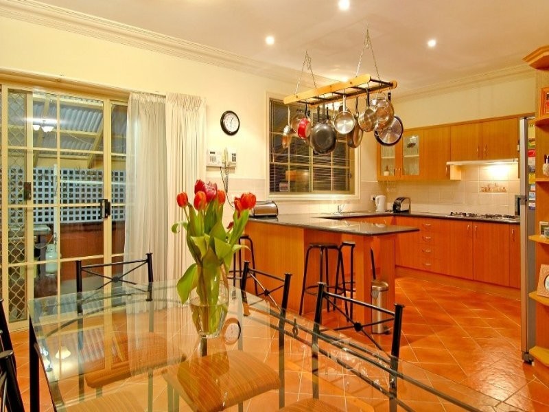 14 Amethyst Walk, Bundoora VIC 3083