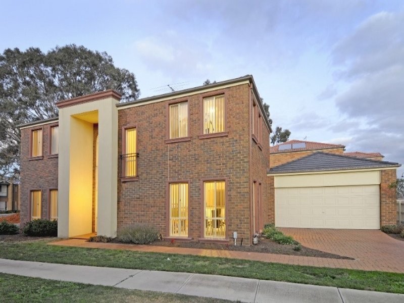 23 Redbark Hill Circuit, South Morang VIC 3752