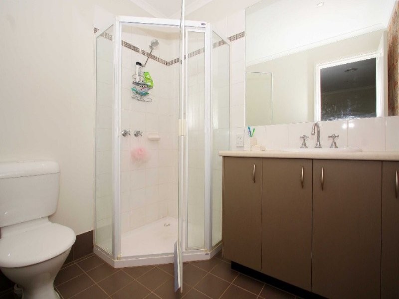 14 Malabar Walk, Bundoora VIC 3083