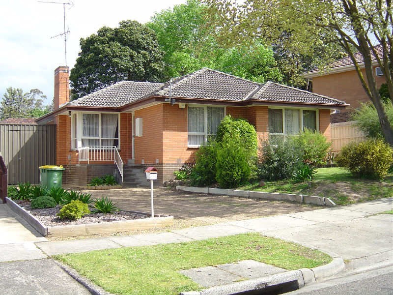 190 Cameron Parade, Watsonia VIC 3087