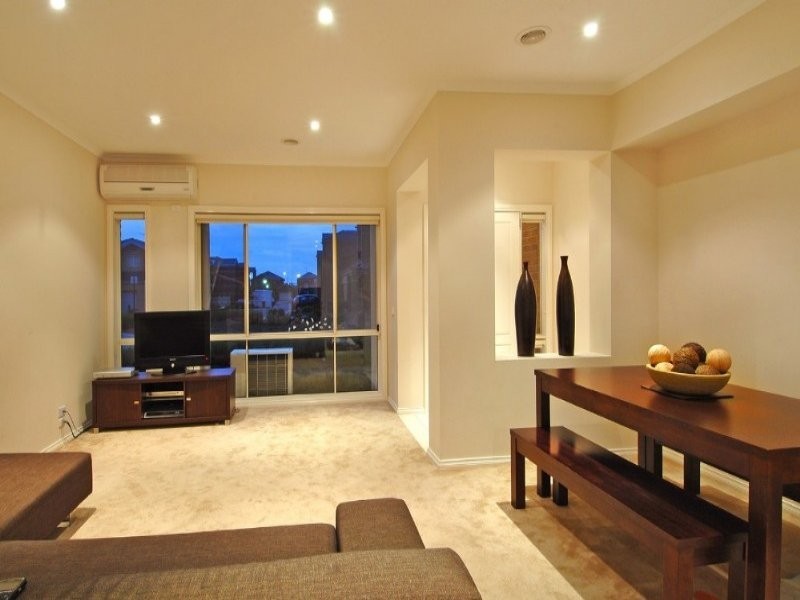 12 Malabar Walk, Bundoora VIC 3083