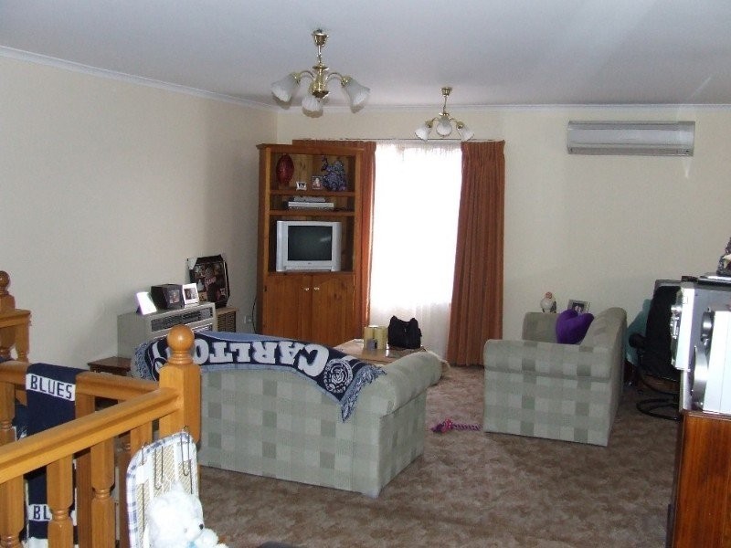 4 Von Nida Court, Mill Park VIC 3082