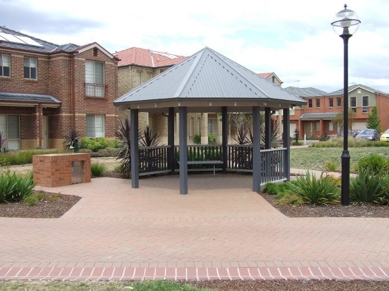 10 Malabar Walk, Bundoora VIC 3083