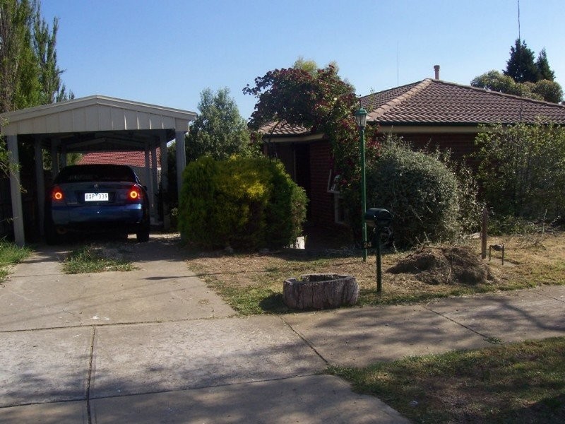 24 Dransfield Way, Epping VIC 3076