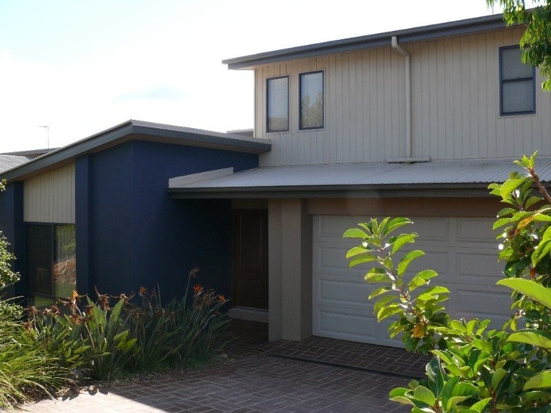 22 Appollo Place, Oxenford QLD 4210