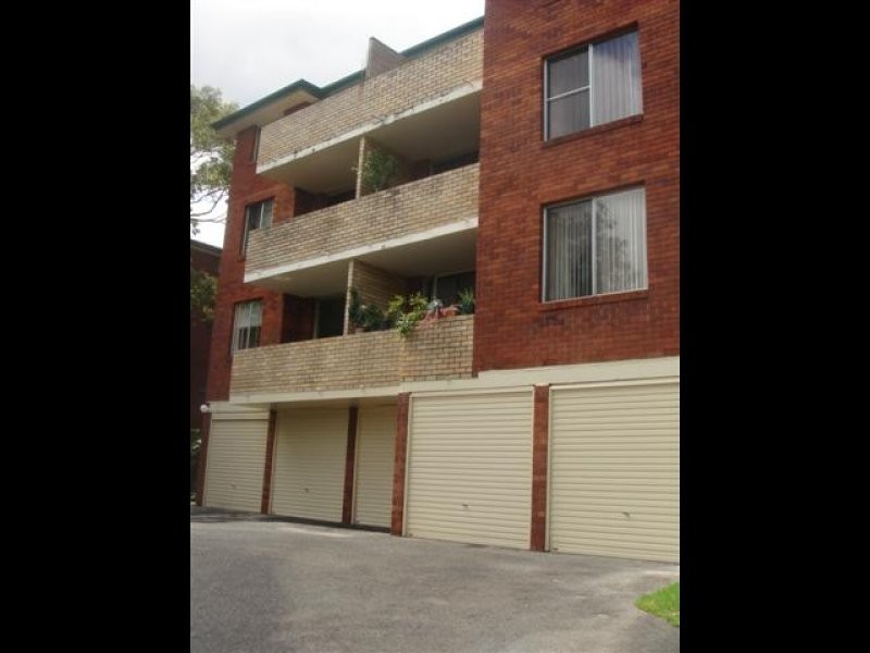 21 MEADOW CRESCENT, Meadowbank NSW 2114