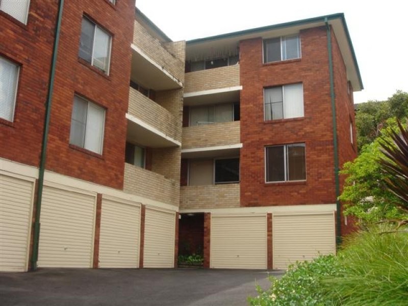 21 MEADOW CRESCENT, Meadowbank NSW 2114