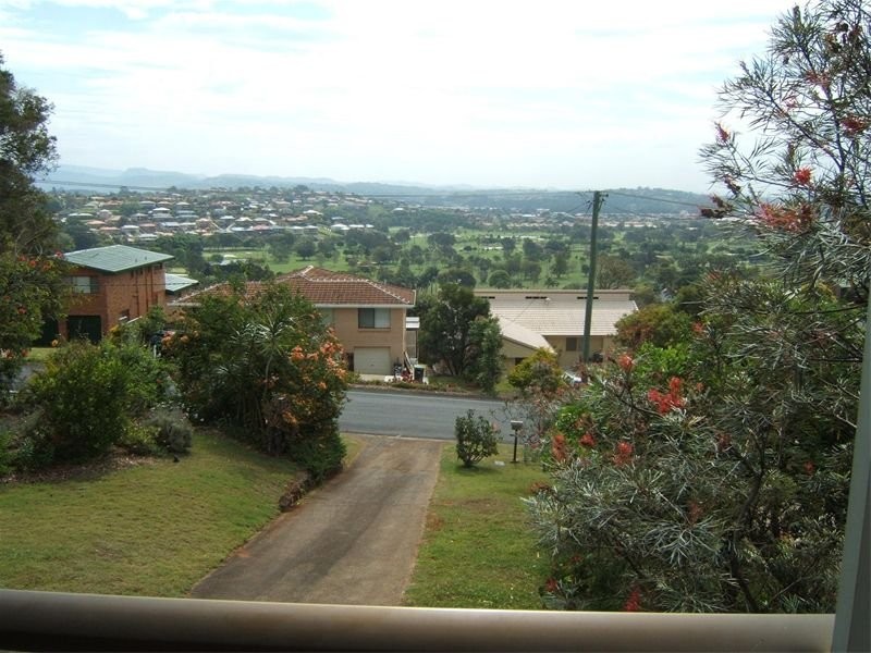 22 Durigan Place, Banora Point NSW 2486
