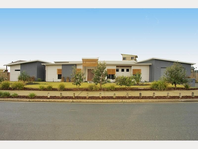 26 Casuarina Way, Casuarina NSW 2487