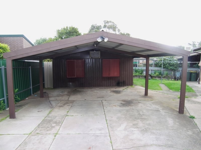 5 Andrew Avenue, Salisbury East SA 5109