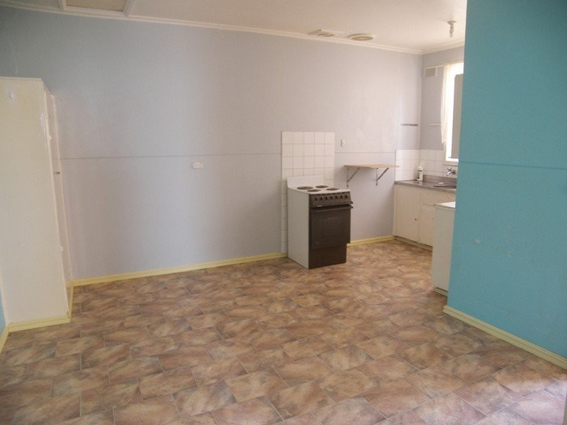 115 Hogarth Road, Elizabeth South SA 5112