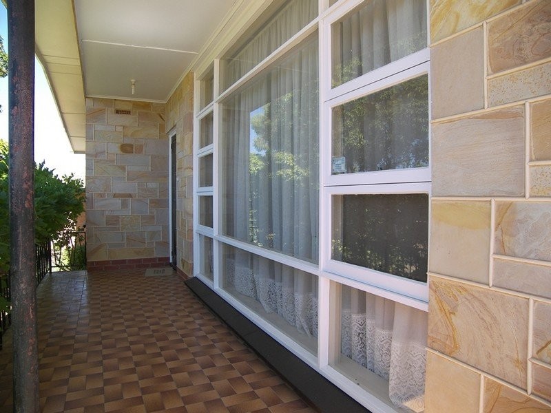 38 Rialto Avenue, Para Hills SA 5096