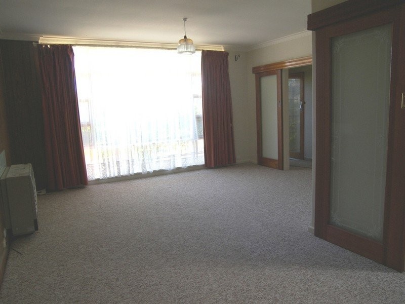 38 Rialto Avenue, Para Hills SA 5096