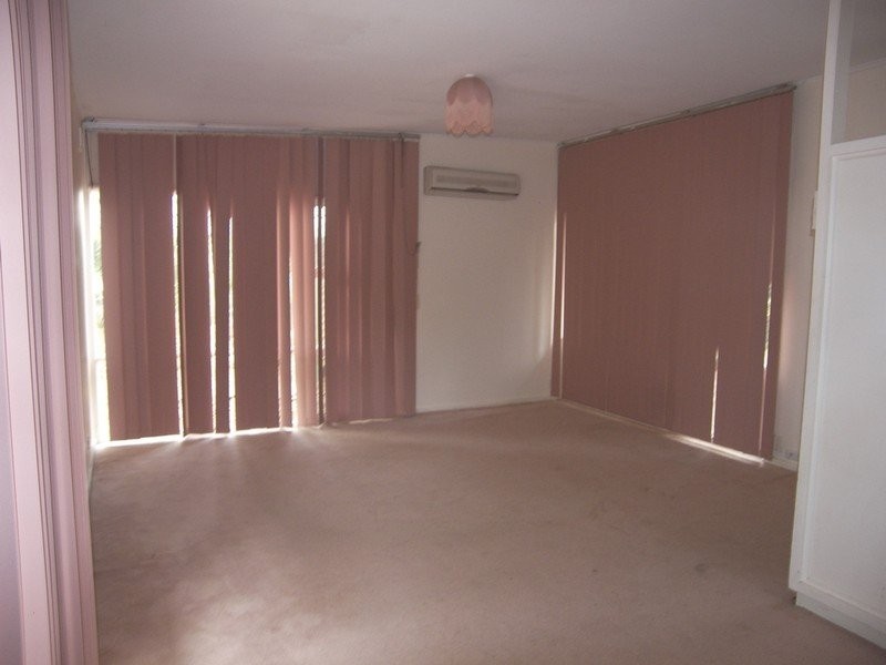 6 Hodge Road, Para Hills SA 5096